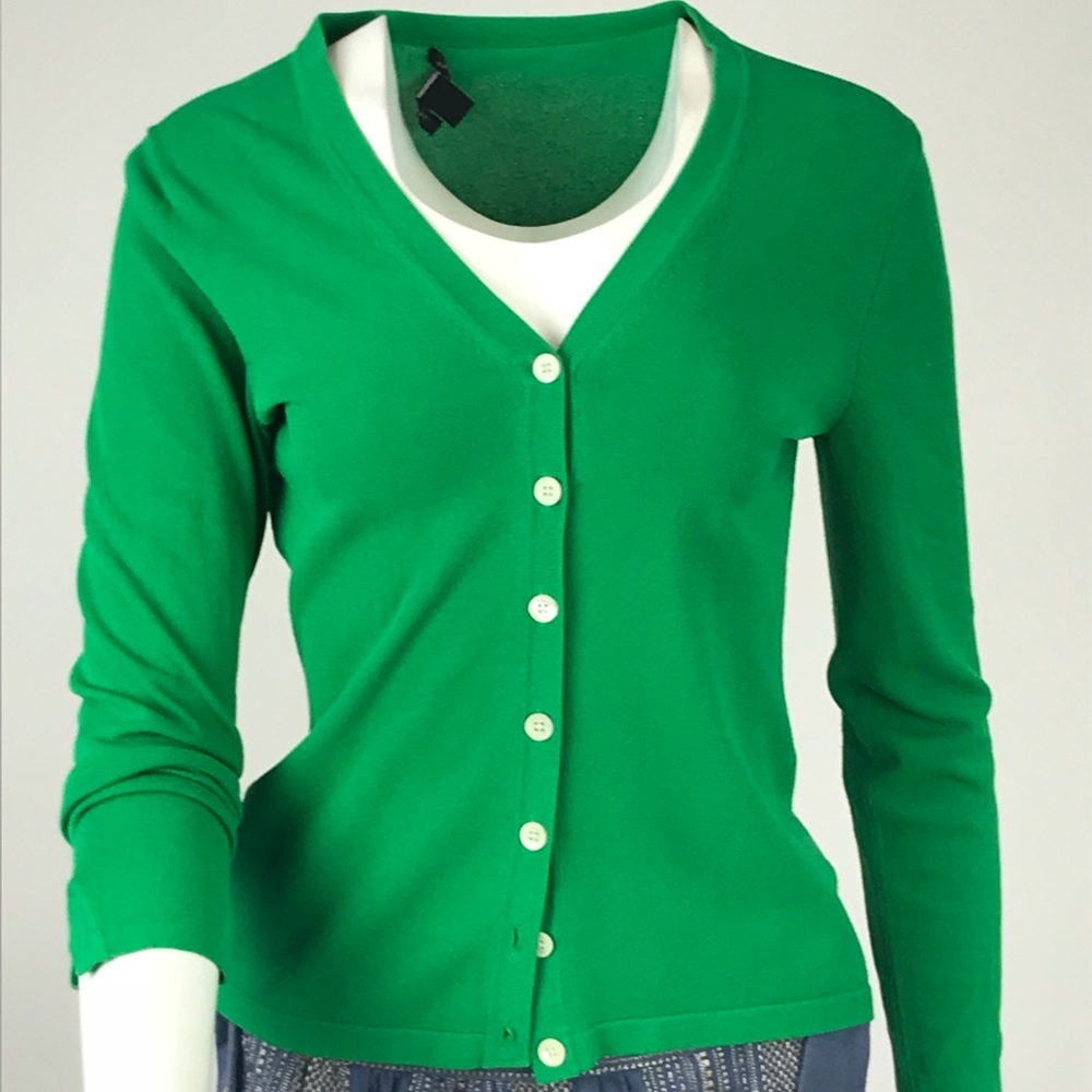Banana republic Kelly green cardigan